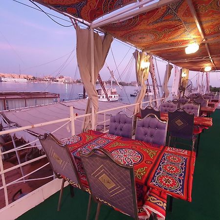 Moon Boat Hotel Luxor Exterior foto